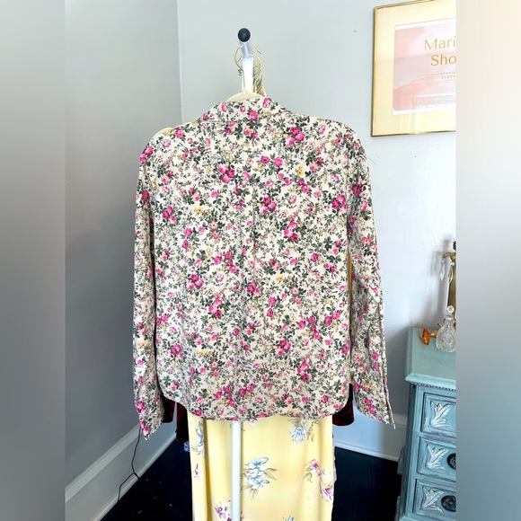 Women’s Button Up Sz L White Stag - Picture 2 of 2